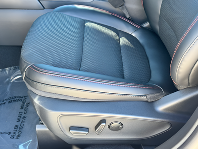 2026 Ford Escape Hybrid ST-Line Select