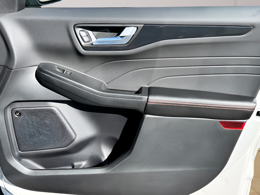 2026 Ford Escape Hybrid ST-Line Select