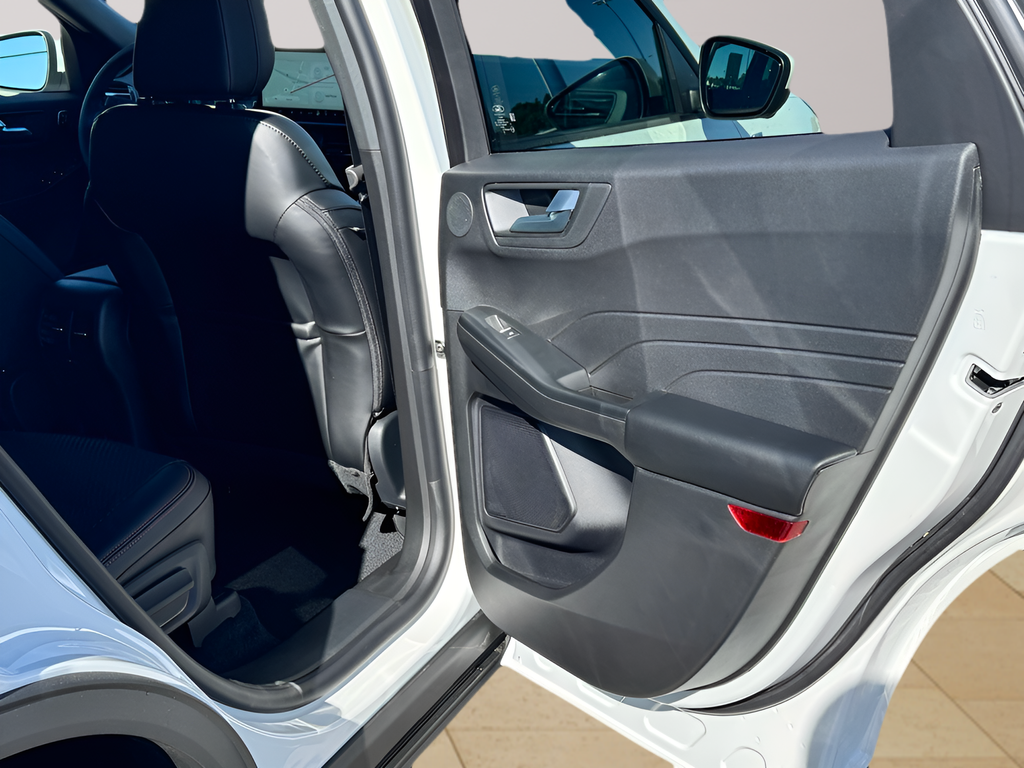 2026 Ford Escape Hybrid ST-Line Select