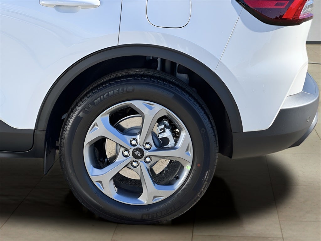 2026 Ford Escape Hybrid ST-Line Select