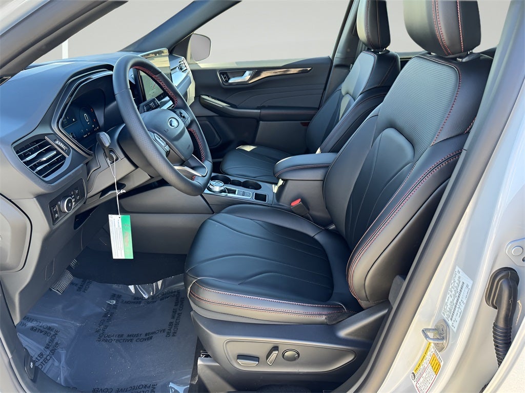 2026 Ford Escape Hybrid ST-Line Elite