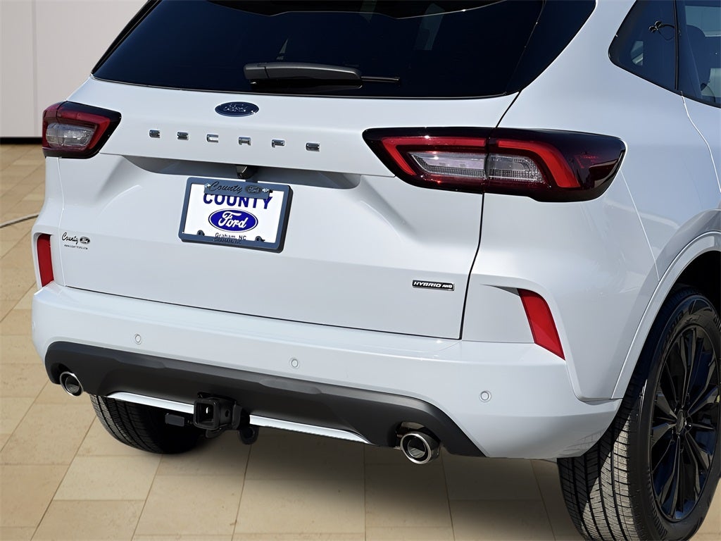 2026 Ford Escape Hybrid ST-Line Elite