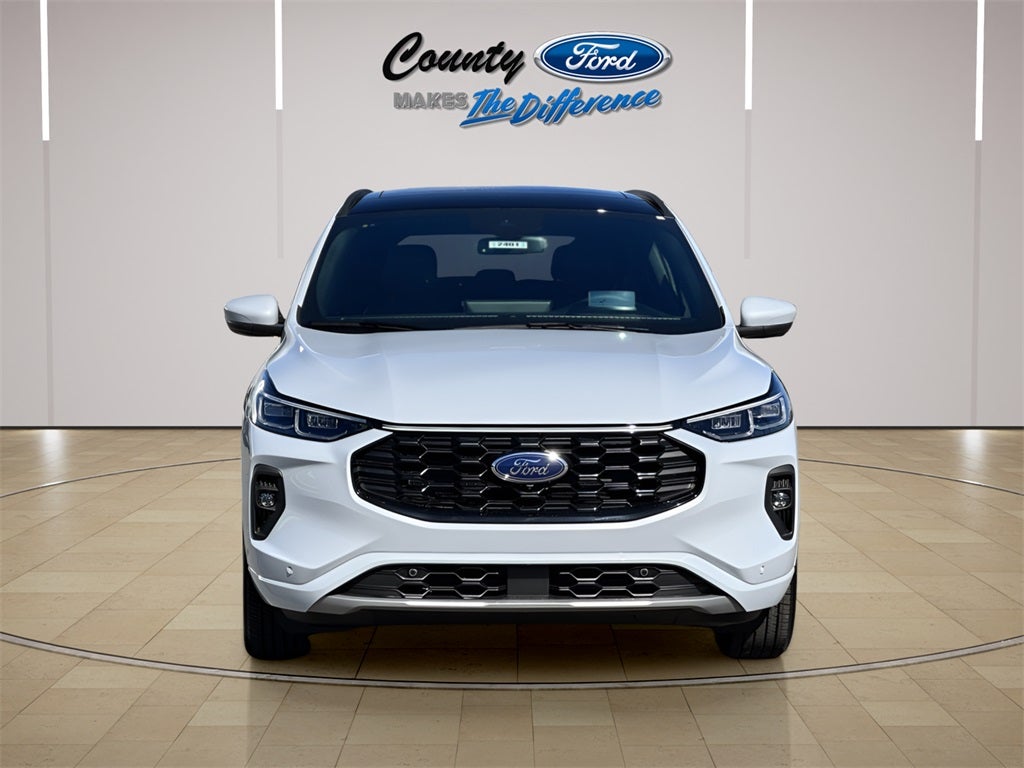 2026 Ford Escape Hybrid ST-Line Elite