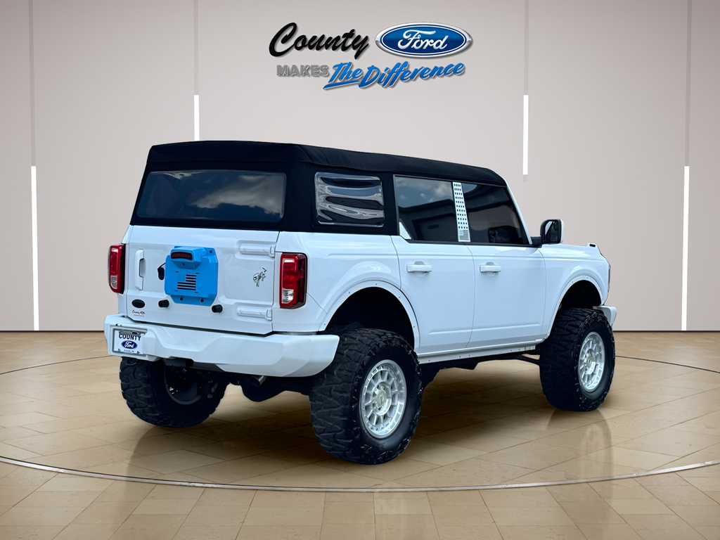 2025 Ford Bronco Base