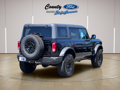 2026 Ford Bronco Big Bend Matte Black Package