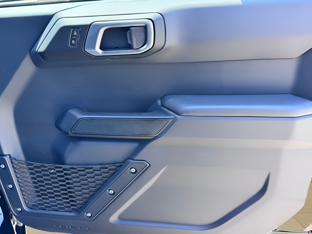 2026 Ford Bronco Big Bend Matte Black Package