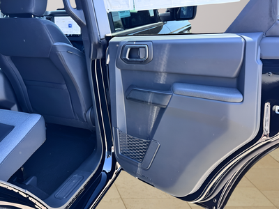 2026 Ford Bronco Big Bend Matte Black Package