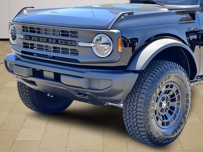 2026 Ford Bronco Big Bend Matte Black Package