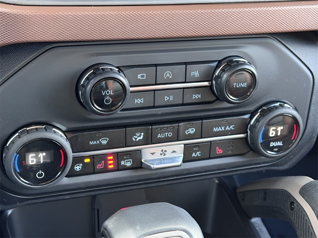 2024 Ford Bronco Outer Banks