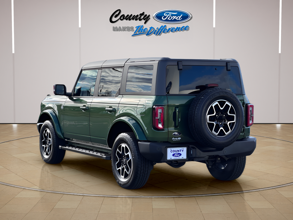 2024 Ford Bronco Outer Banks