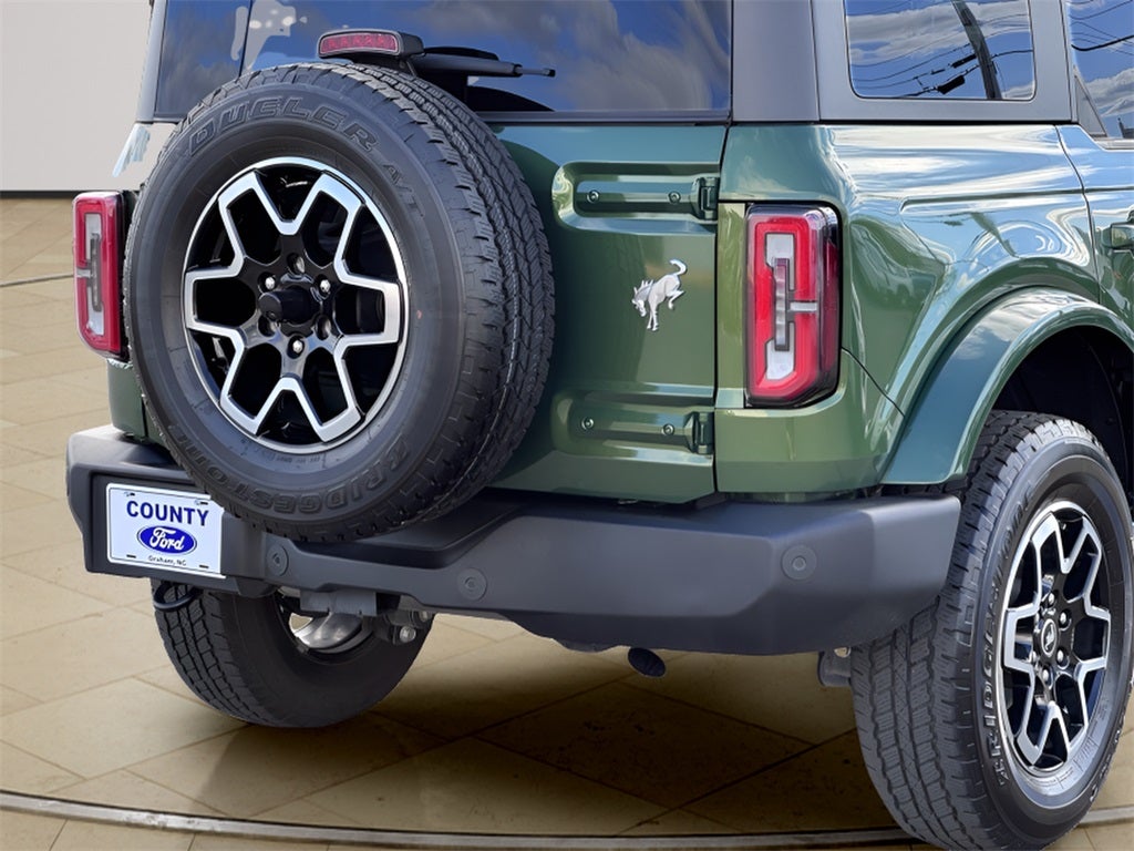 2024 Ford Bronco Outer Banks