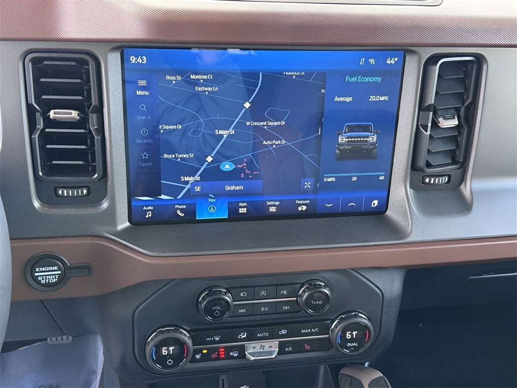 2024 Ford Bronco Outer Banks