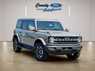 2026 Ford Bronco Outer Banks