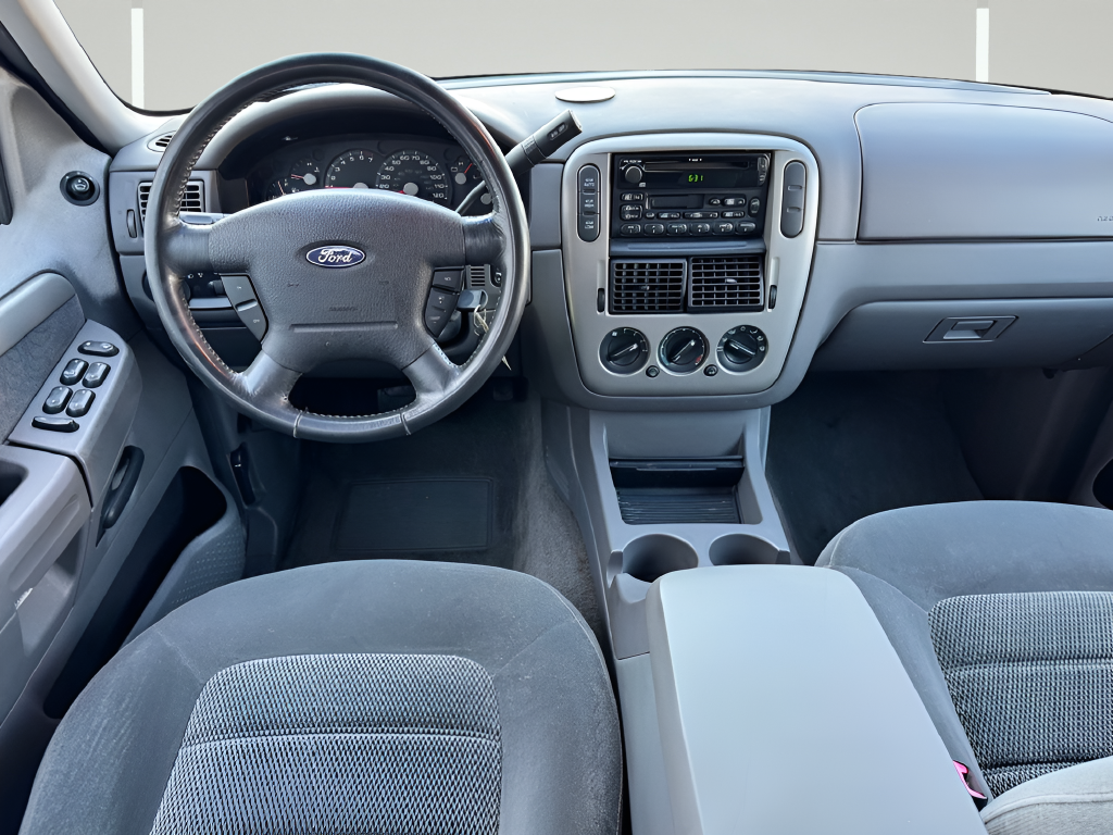 2003 Ford Explorer XLT