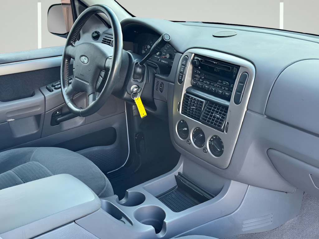 2003 Ford Explorer XLT