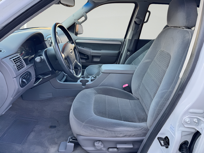 2003 Ford Explorer XLT