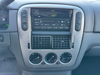 2003 Ford Explorer XLT