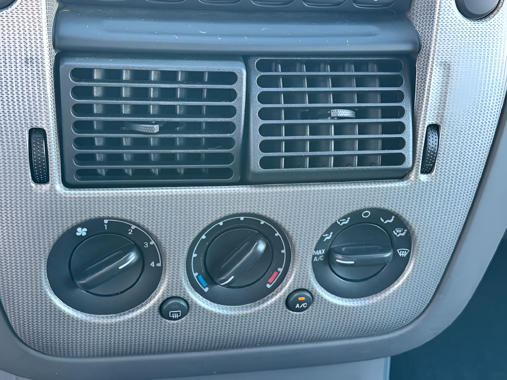 2003 Ford Explorer XLT