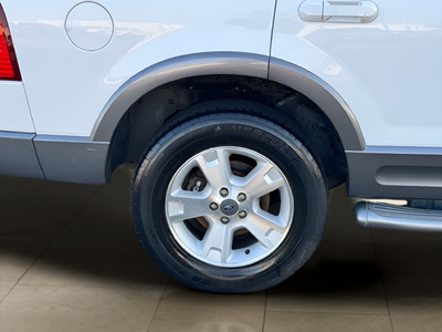 2003 Ford Explorer XLT
