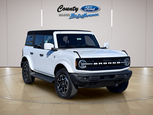 2026 Ford Bronco Outer Banks