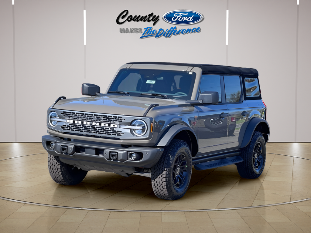 2026 Ford Bronco Badlands