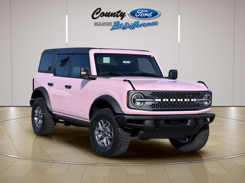2025 Ford Bronco Badlands Pink Edition