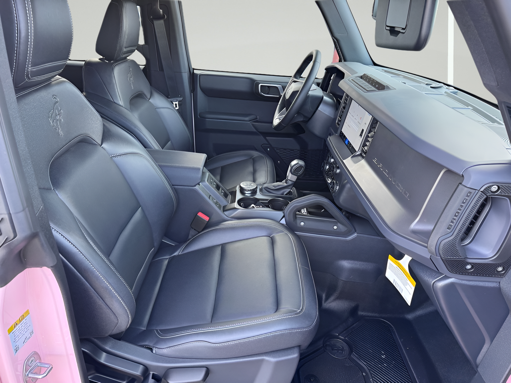 2025 Ford Bronco Badlands Pink Edition
