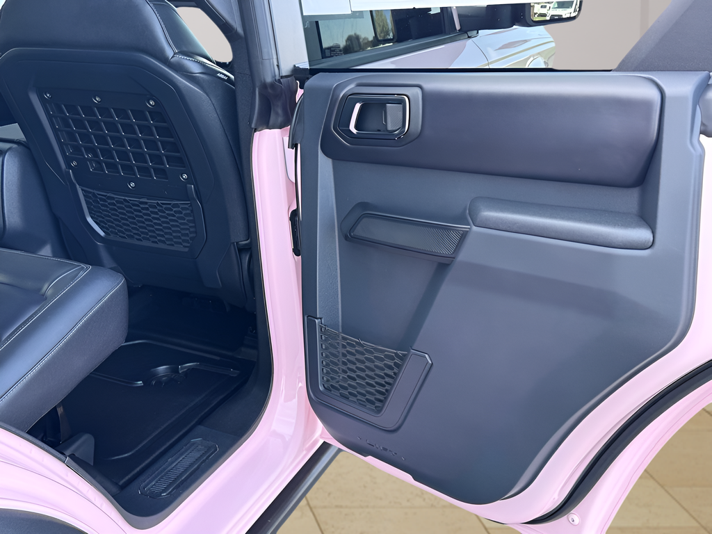 2025 Ford Bronco Badlands Pink Edition