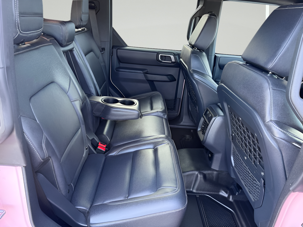 2025 Ford Bronco Badlands Pink Edition