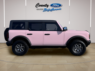 2025 Ford Bronco Badlands Pink Edition