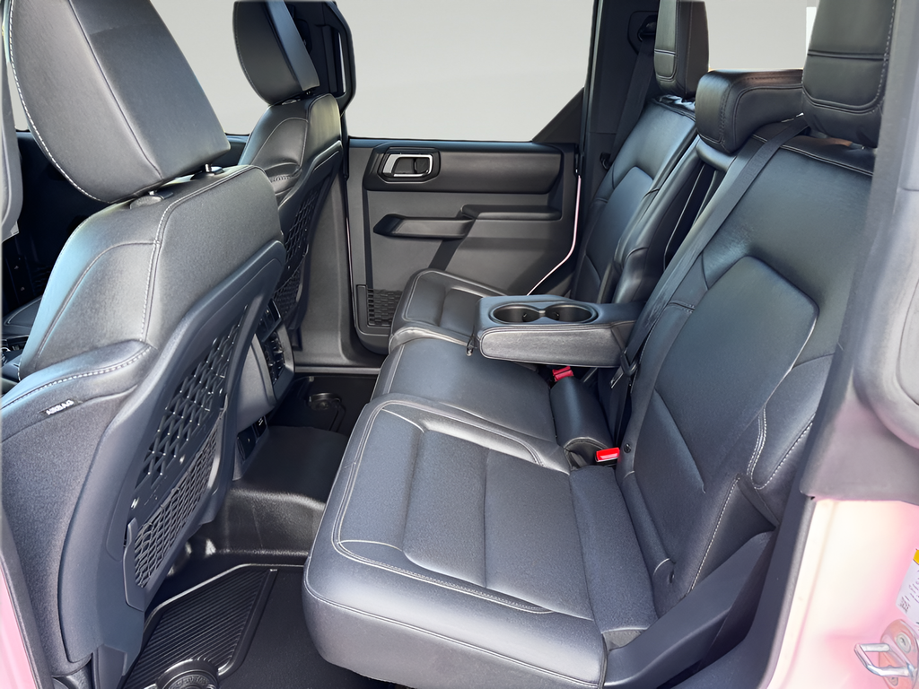 2025 Ford Bronco Badlands Pink Edition