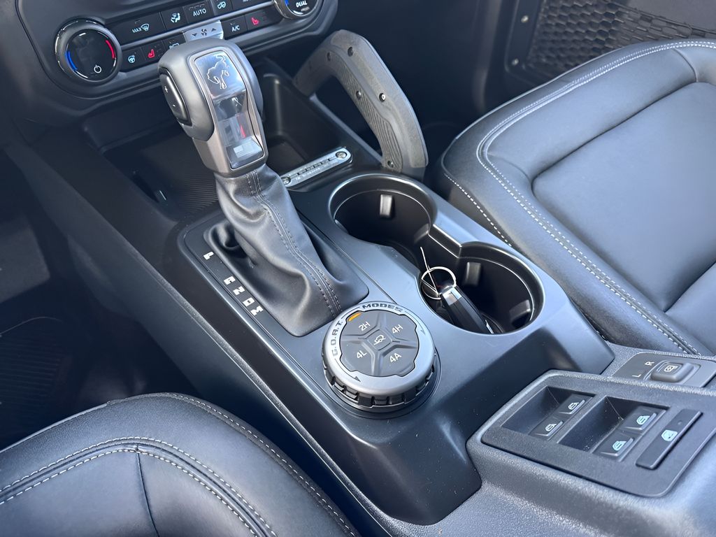 2025 Ford Bronco Badlands Pink Edition