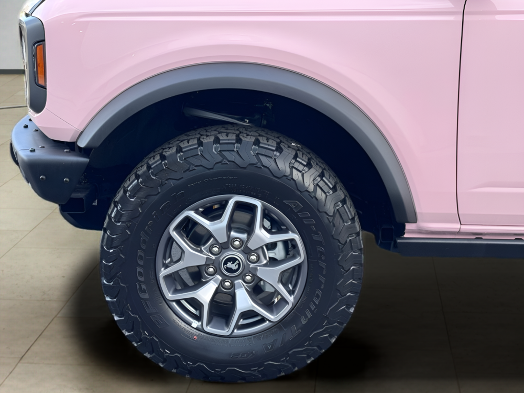 2025 Ford Bronco Badlands Pink Edition