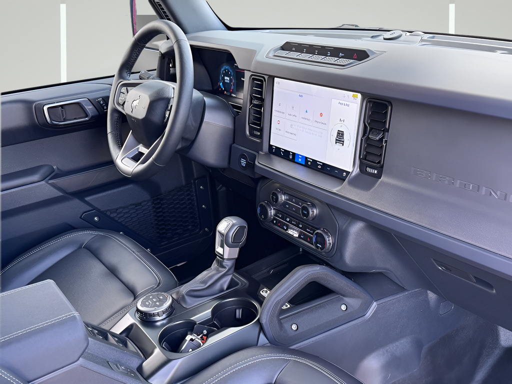 2025 Ford Bronco Badlands Pink Edition