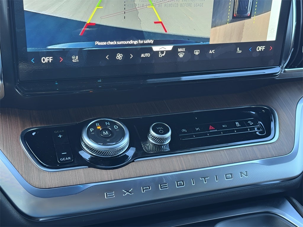 2026 Ford Expedition King Ranch