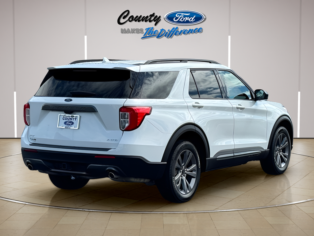 2024 Ford Explorer XLT