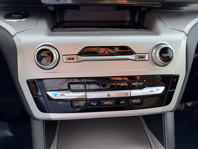 2022 Ford Explorer XLT 4WD