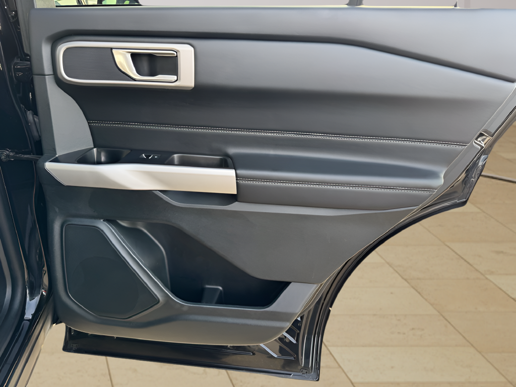 2022 Ford Explorer XLT 4WD