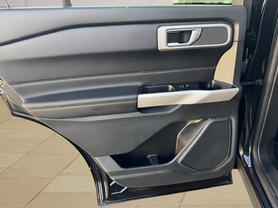 2022 Ford Explorer XLT 4WD