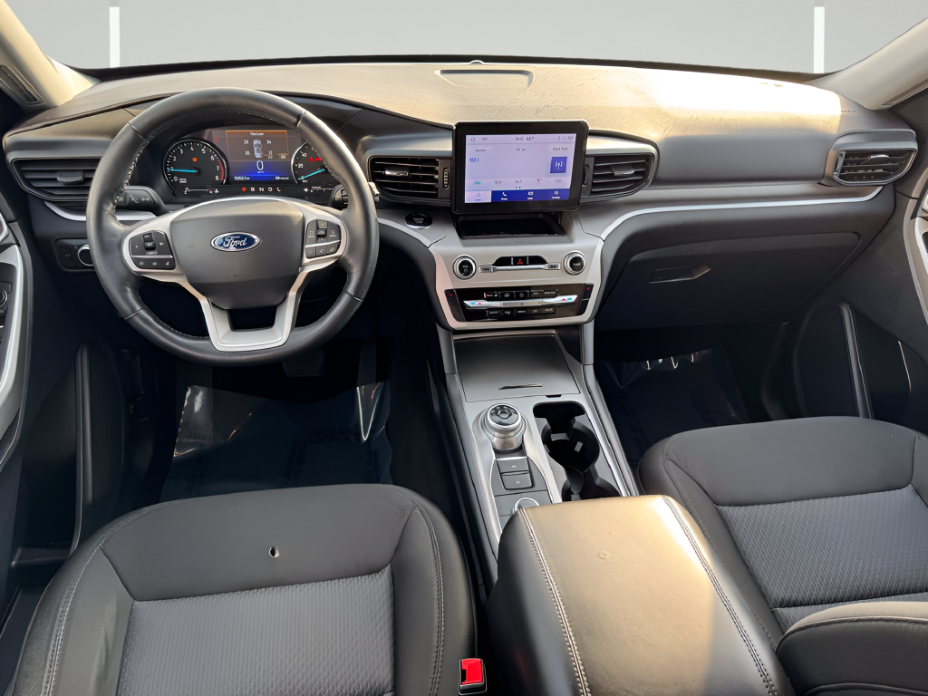 2022 Ford Explorer XLT 4WD
