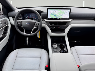 2027 Ford Explorer Platinum