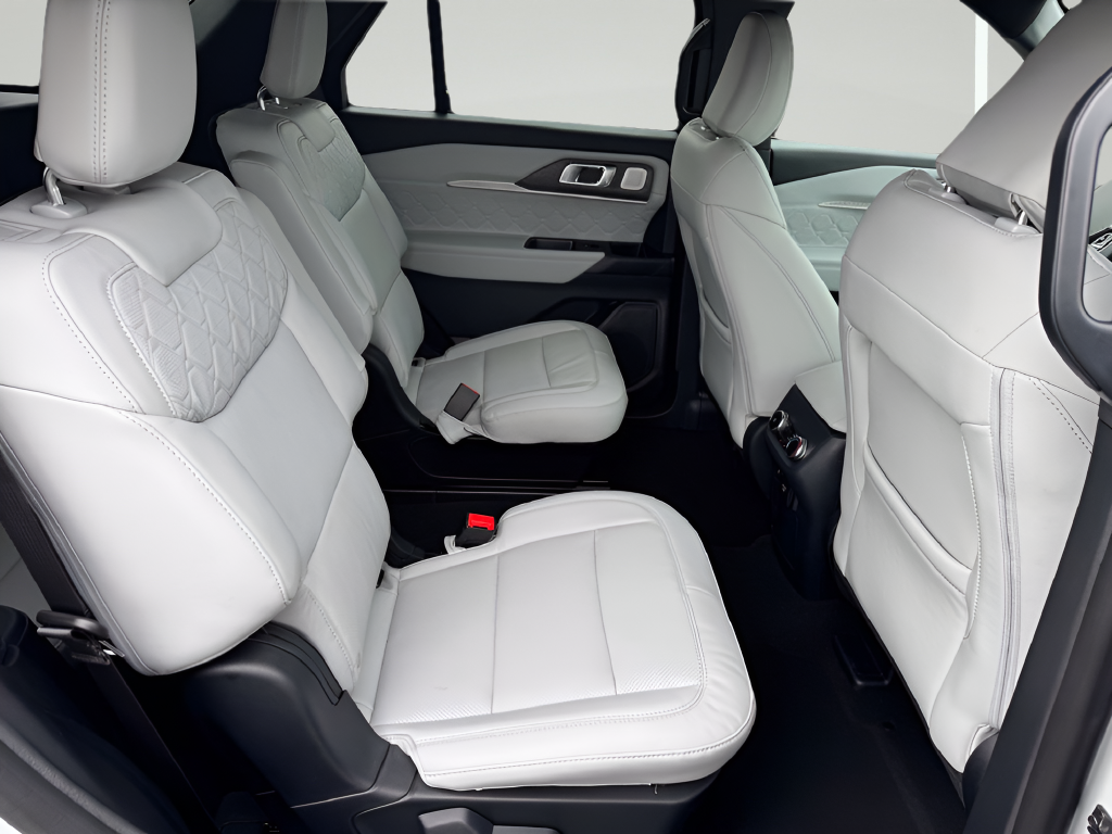 2027 Ford Explorer Platinum