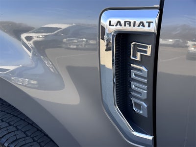 2022 Ford F-250SD Lariat