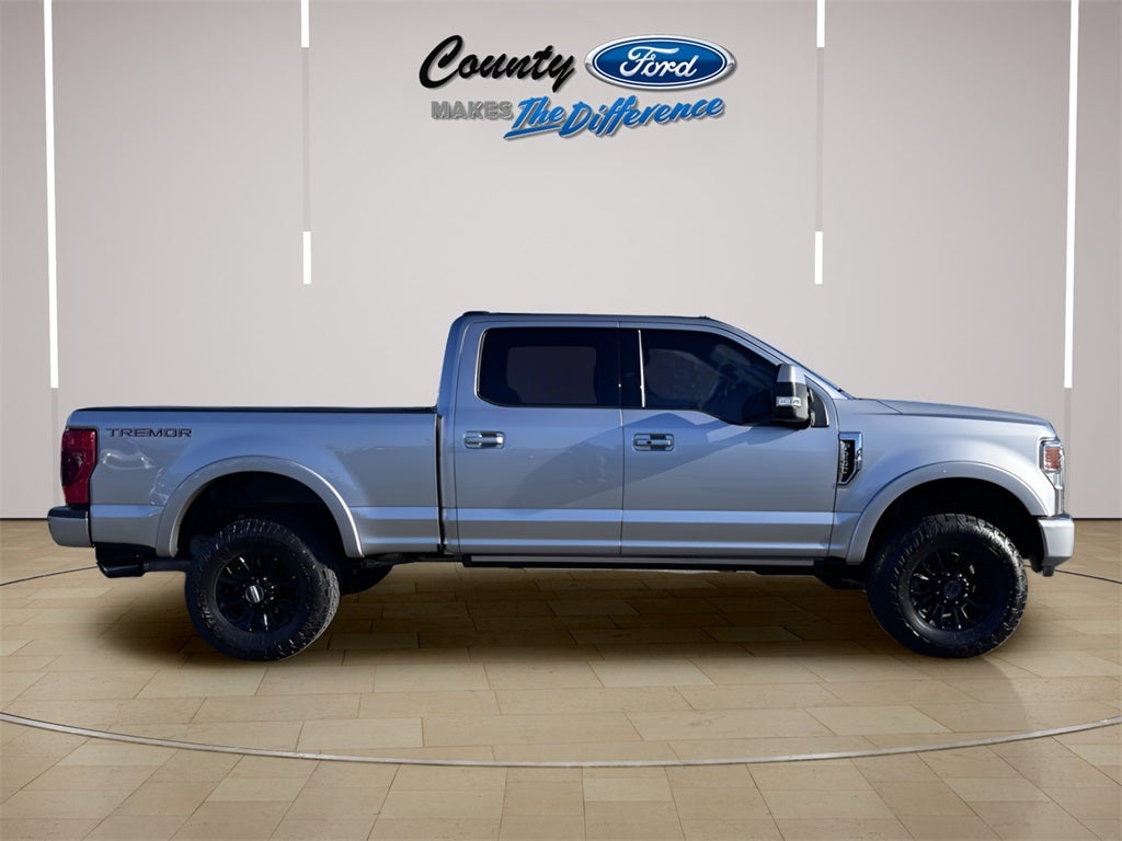 2022 Ford F-250SD Lariat