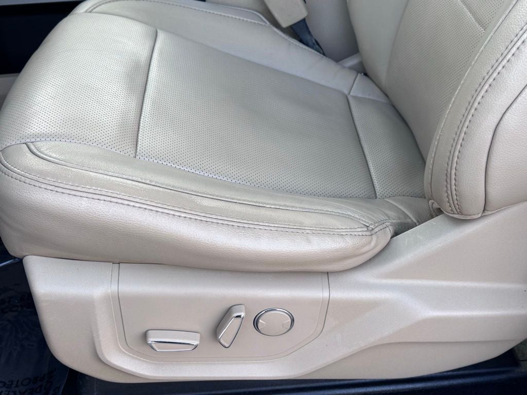 2017 Ford F-250SD Lariat