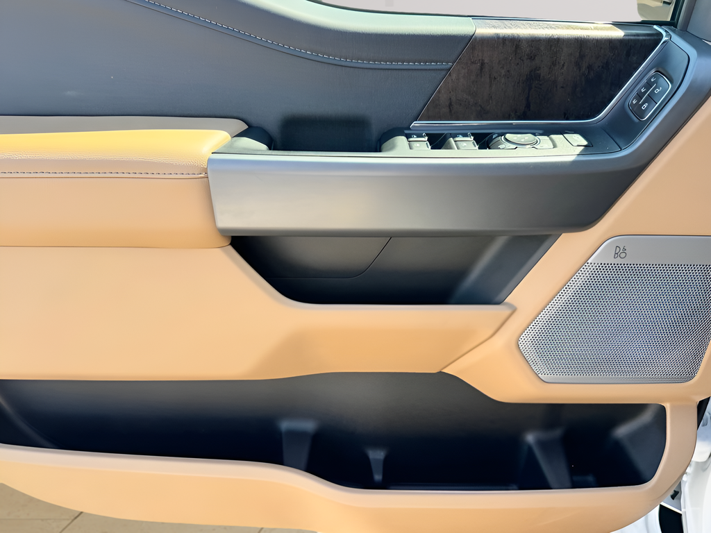 2025 Ford F-250SD Lariat