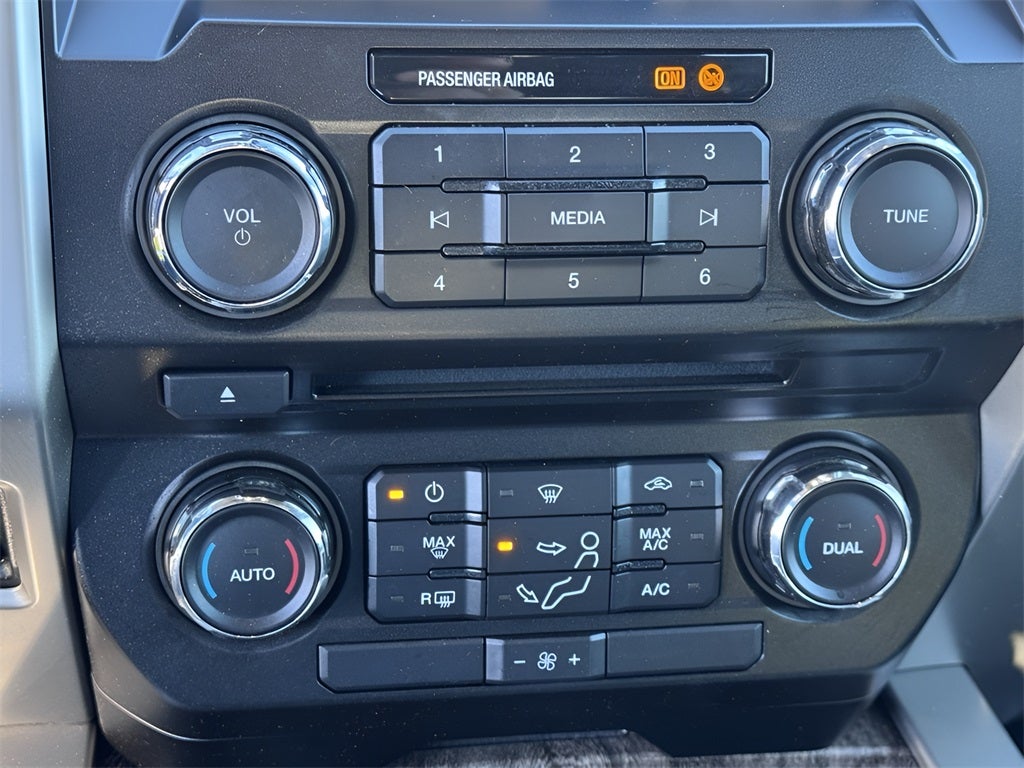 2017 Ford F-350SD Lariat