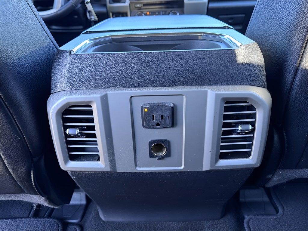 2017 Ford F-350SD Lariat