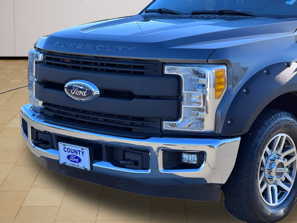 2017 Ford F-350SD Lariat