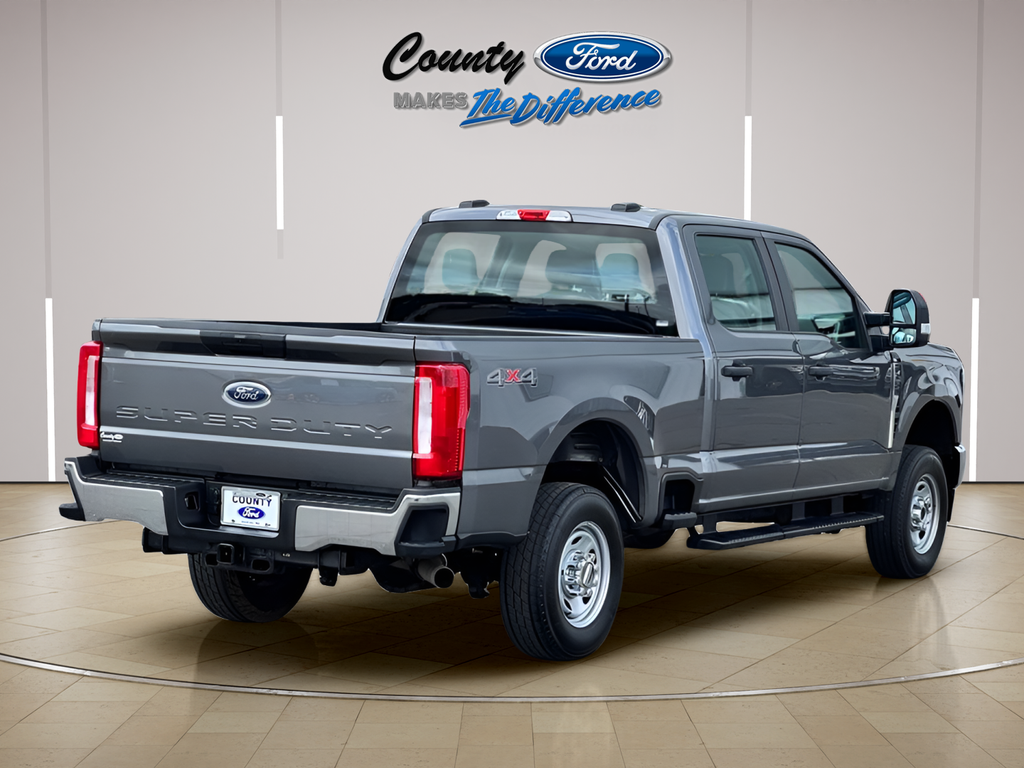 2023 Ford F-350SD XL